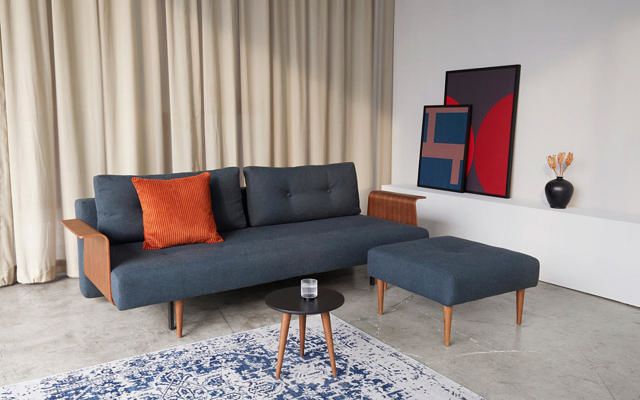 Dapper Cushion 50-50