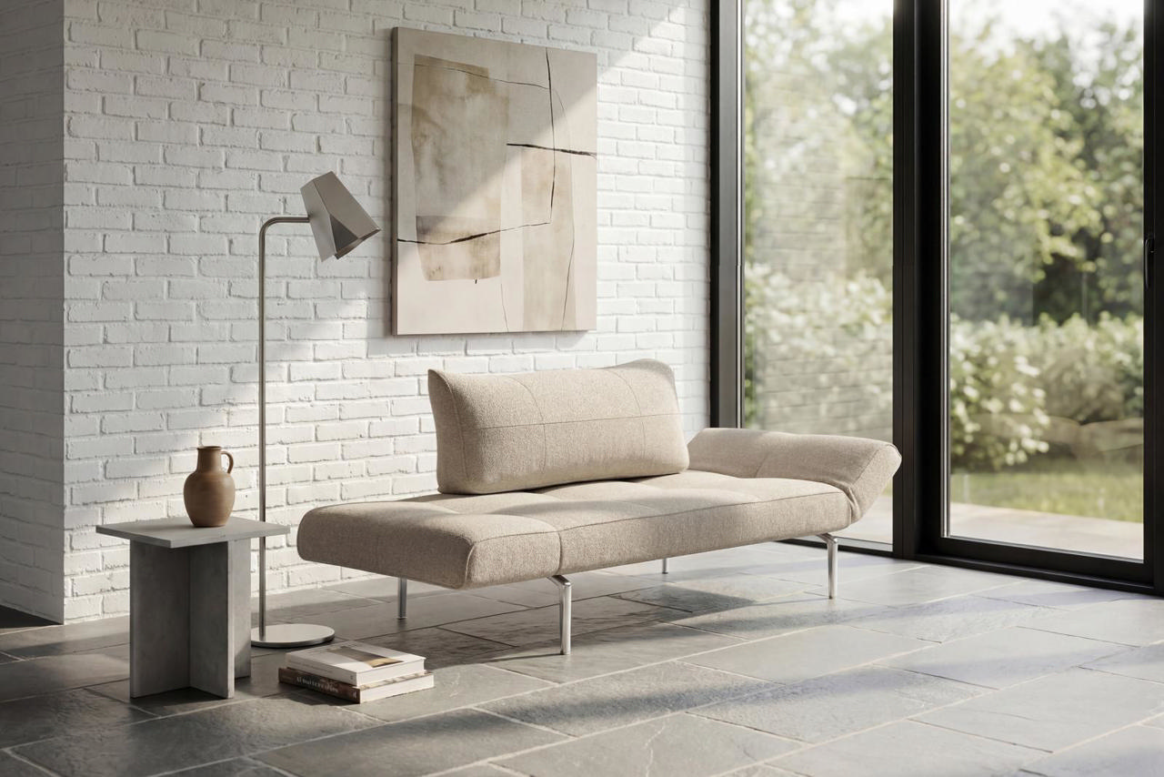 Zeal Straw Daybed